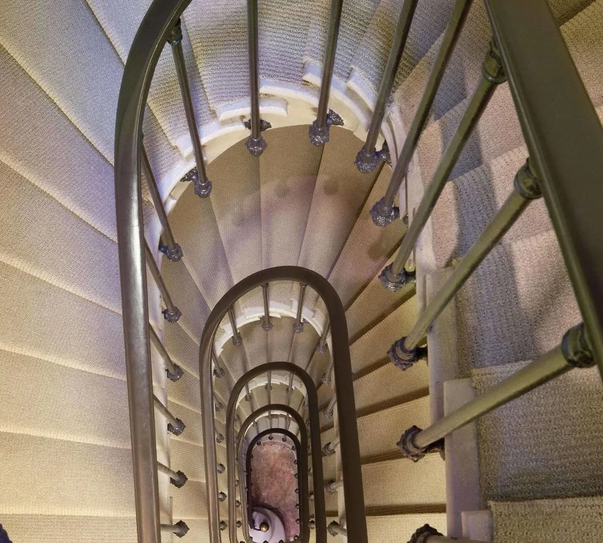 Hotel Berne Opera Paris